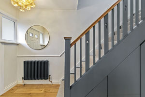 Entrance Hall- click for photo gallery